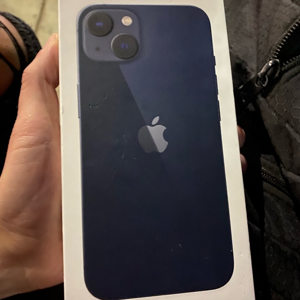 Apple iPhone 13 256gb (AT&T)